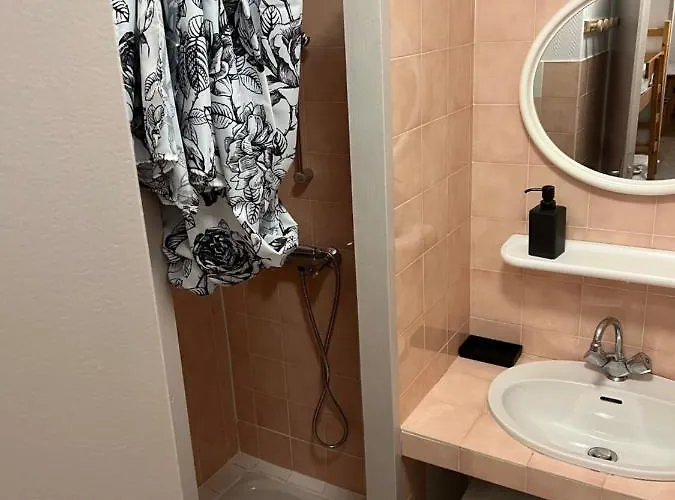 Bel En Rez De Chaussee Apartment